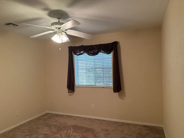 2135 Cosnina Dr — Photo 13
