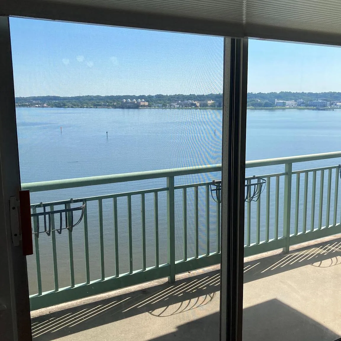 2 bed, 2212 sqft, $3,300 — Photo 2