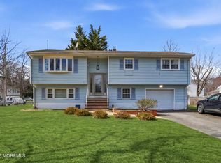 1800 Logan Rd, Ocean, NJ 07712