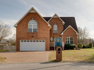 104 Blackhawk Ct, White House, TN 37188