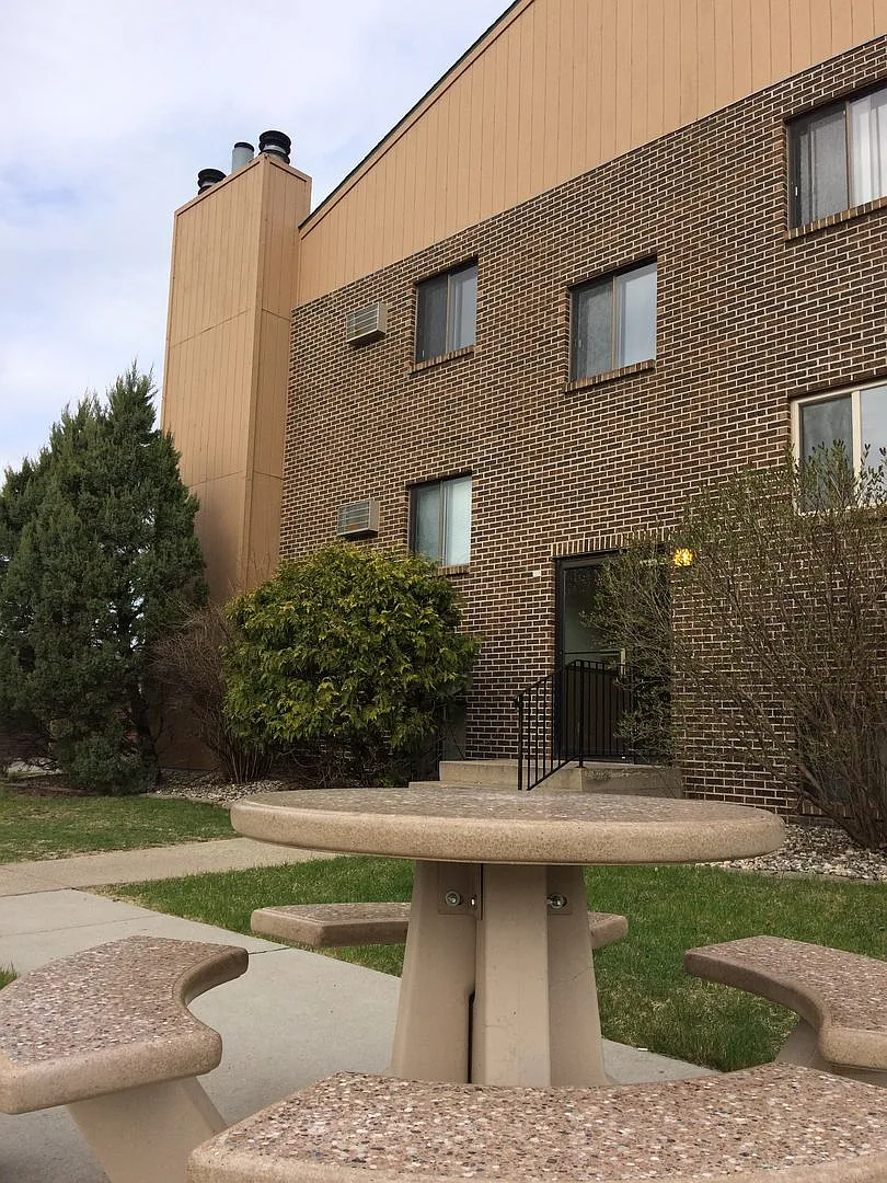 Woodbury I Apartments — Photo 4
