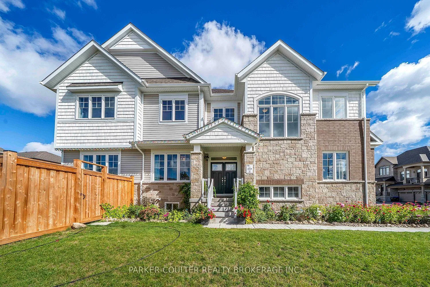 4 bed, $3,500 — Photo 1