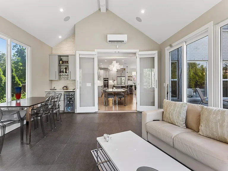 3926 Vailwood Dr — Photo 29