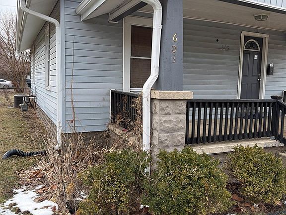 3rd image of 603 E North St