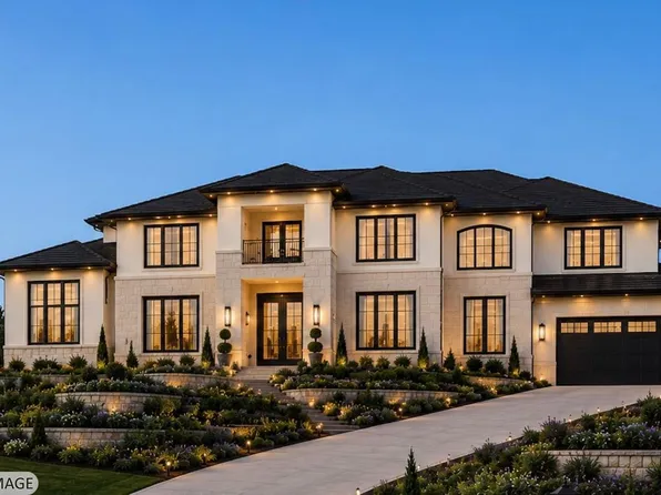 3600 Tillmont Way, Santa Rosa, CA 95403