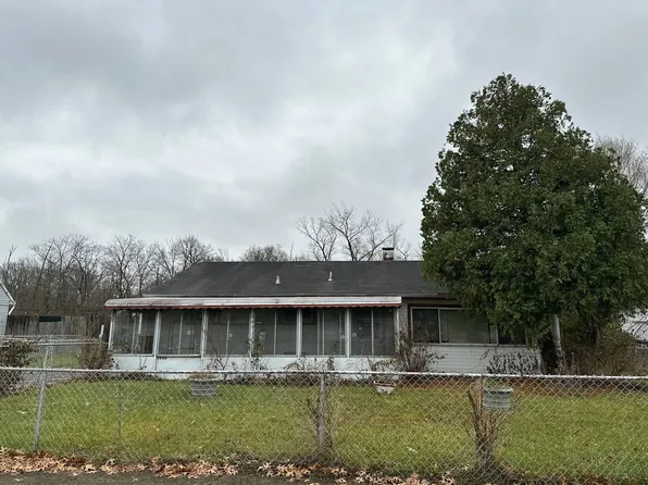 3900 Cone Ct, Dayton, OH 45417