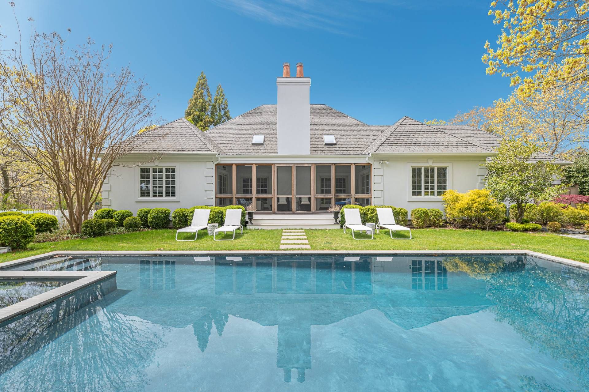 79 Tanager Ln, Water Mill, NY 11976 Out East