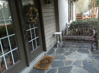 1781 Warren Ct NW, Atlanta, GA 30318