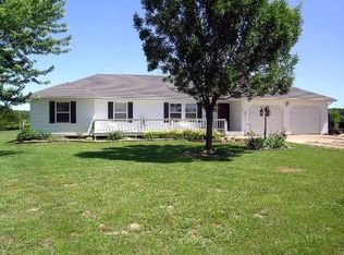 210 Maple Tree Dr, Marshfield, MO 65706
