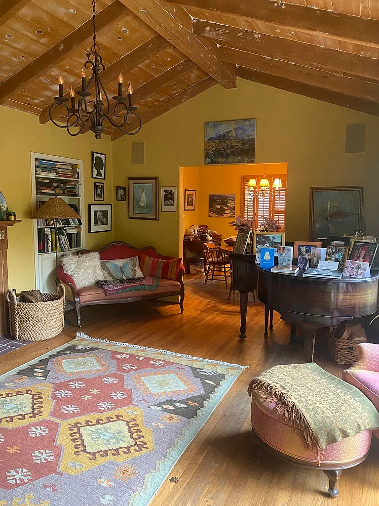 3 bed, 1341 sqft, $6,500 — Photo 4