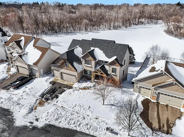 19933 Dover Dr, Farmington, MN 55024