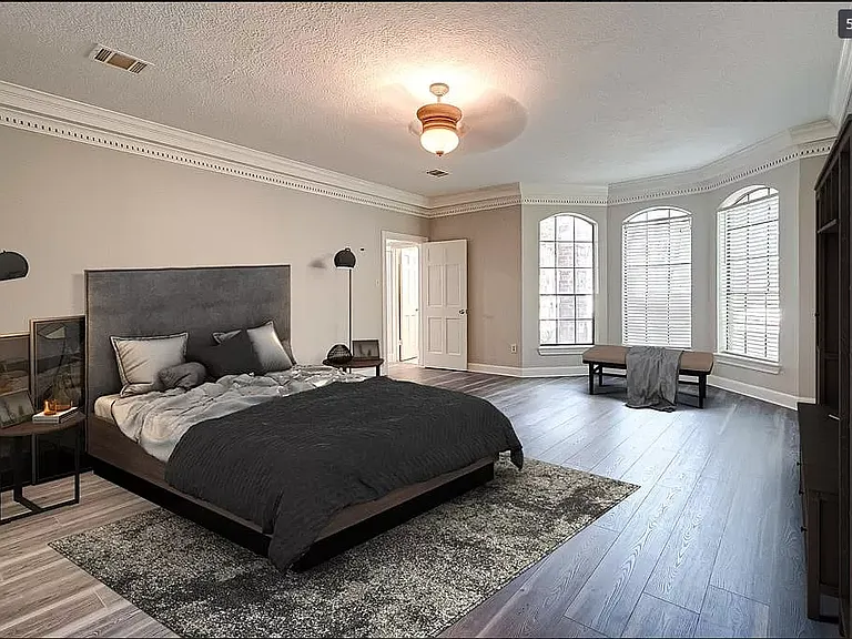 17035 Wood Bark Rd — Photo 2