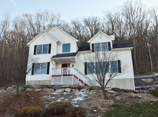 17 Forest Ridge Ter, Oak Ridge, NJ 07438