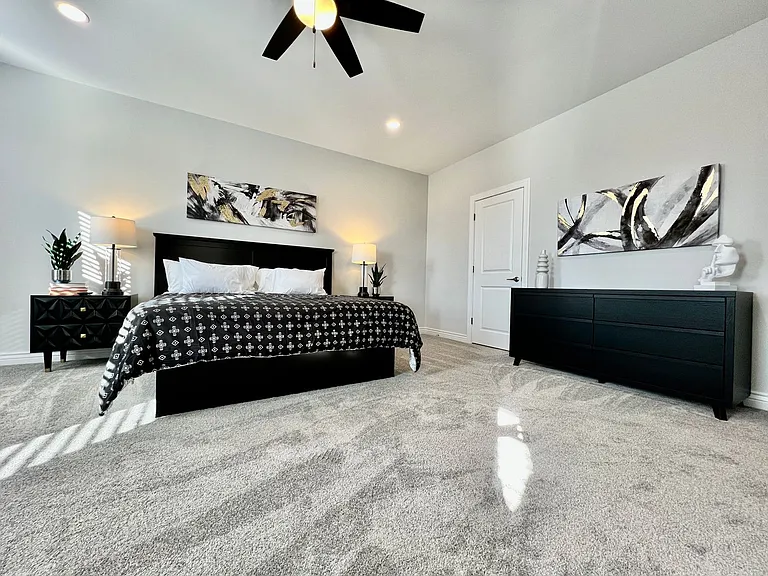 4827 Granada Ct — Photo 42