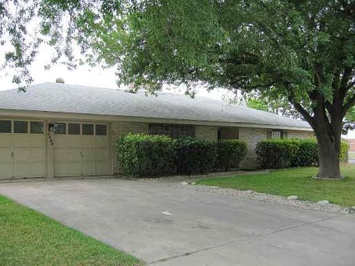 1st image of 5555 CASTLE KNIGHT DR