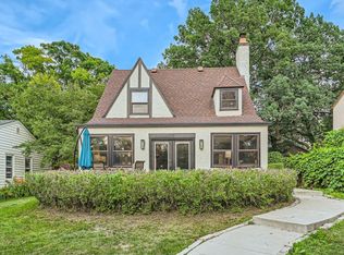 718 Chippewa Ave, Saint Paul, MN 55107