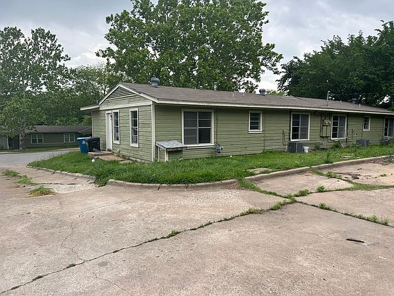 2nd image of 6 Pershing Dr