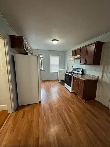 15 Hoyle St #3 Photo 1