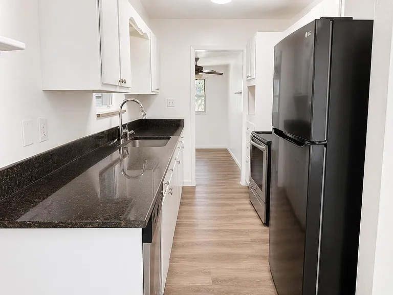 8012 US Highway 1 — Photo 10