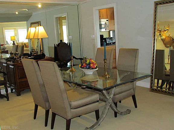 4th image of 700 Oriole Dr APT 625C