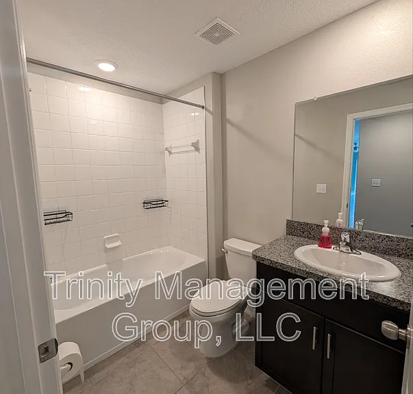 367 Argyll Dr — Photo 21