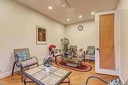 2 bed, $2,375 — Photo 4