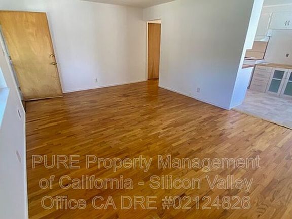 2nd image of 975 College Dr