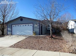 4571 Gray Fox Hts, Colorado Springs, CO 80922