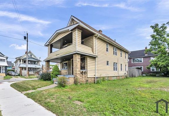 4th image of 12730 Barrington Ave