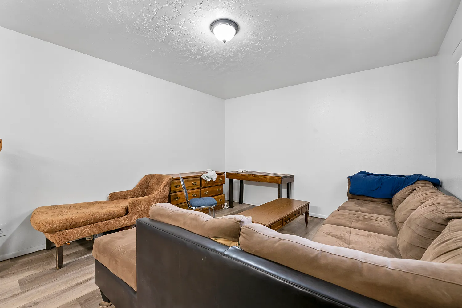 2 bed, 864 sqft, $229 — Photo 4