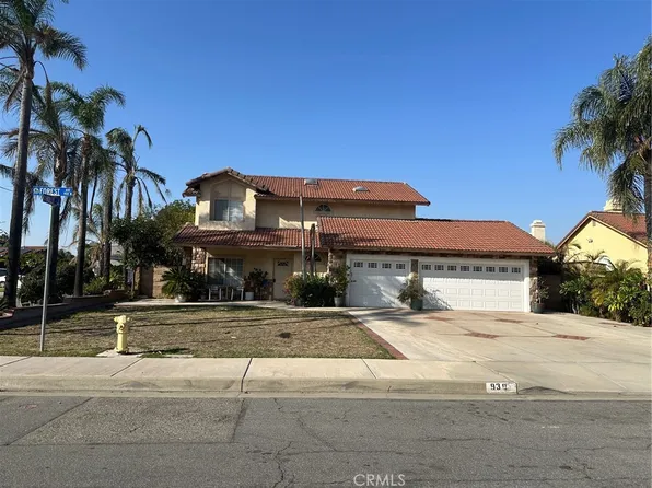 930 N Forest Ave, Rialto, CA 92376
