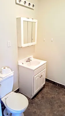 Rented by East Williamsburg Realty Inc | media 5