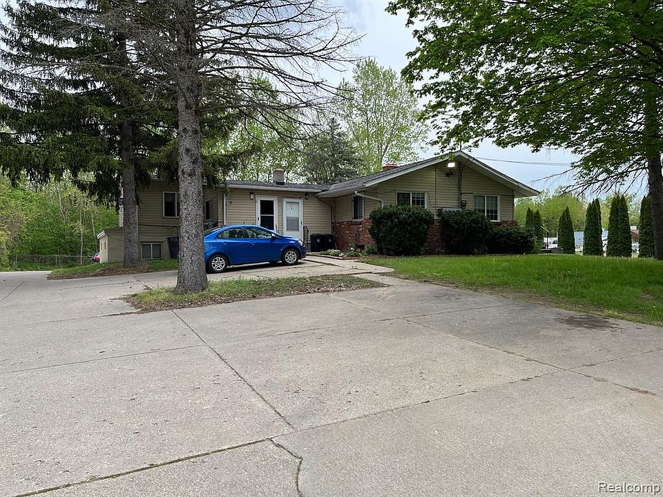 6420 N Genesee Rd, Flint, MI 48506 Zillow