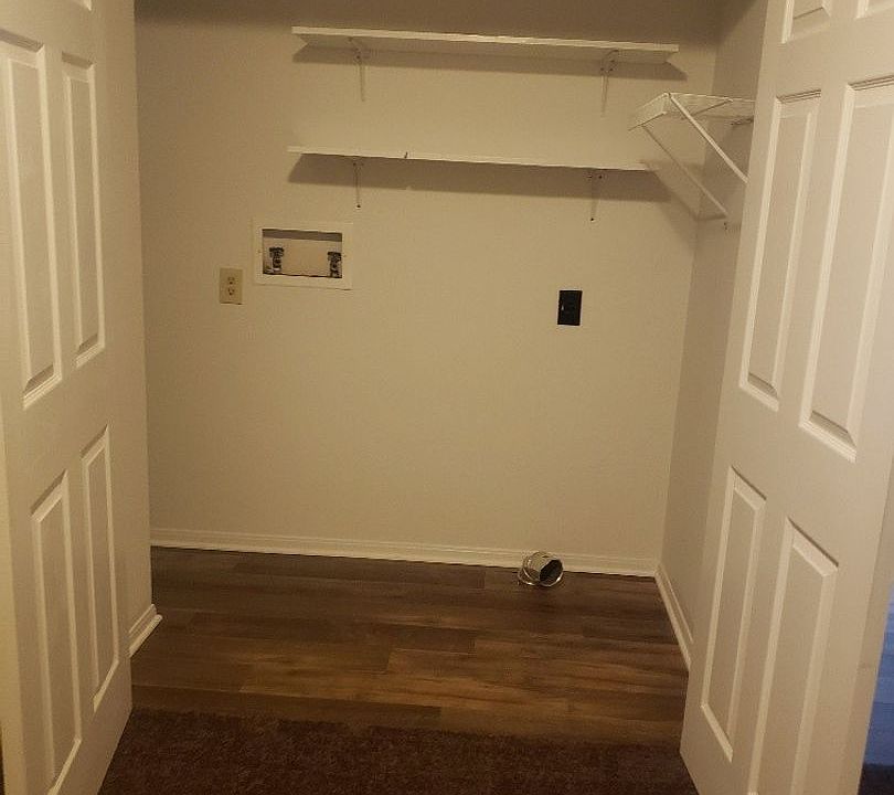 Apple Tree Apartments 3004 N 18th St Saint Joseph MO Zillow