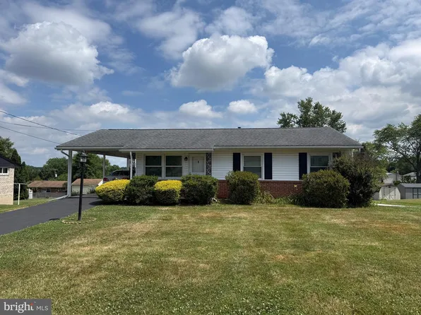 2574 Emig Mill Rd, Dover, PA 17315