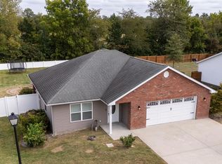 1505 Dew Drop Dr, Marion, IL 62959