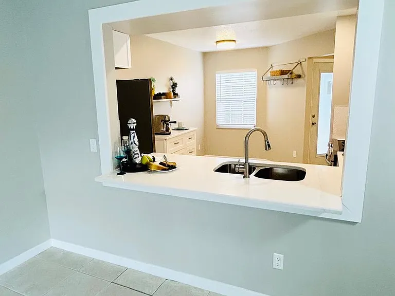 10047 Brightfield Ct — Photo 3