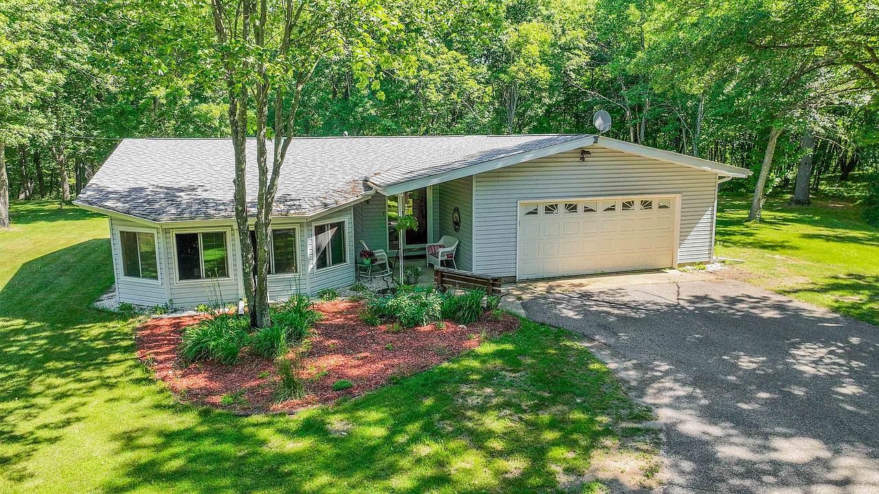 2631 DUCK CREEK LANE, Wisconsin Rapids, WI 54494 Zillow