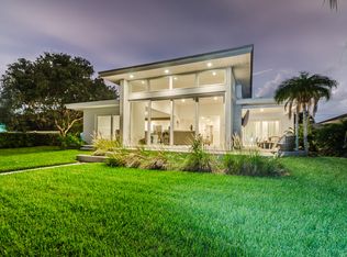 745 Capri Blvd, Treasure Island, FL 33706
