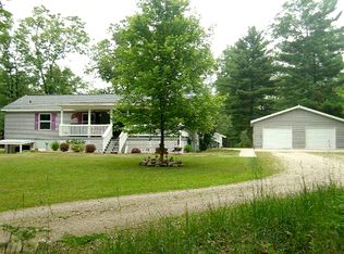 8292 E Kinney Rd, Branch, MI 49402