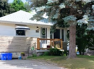 316 Pacific Ave #BASEMENT, Oshawa, ON L1J1V7