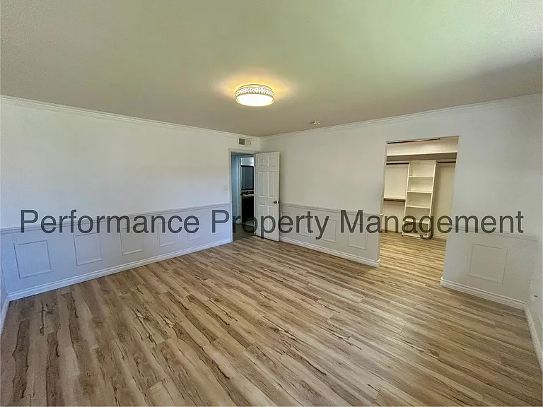 7501 Lucille Ave — Photo 7