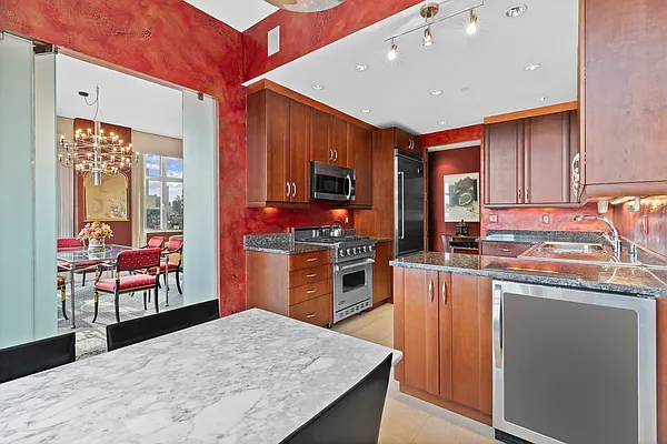 Rented by Corcoran | media 17