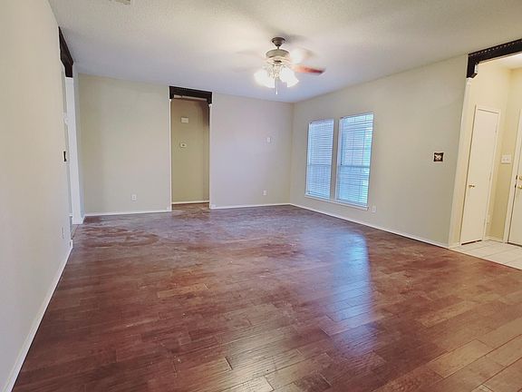 4th image of 816 Ackers Dr