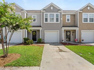 126 Gaura Ln, Summerville, SC 29483