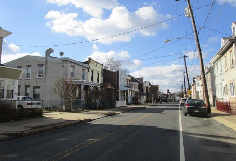2nd image of 4763 Tacony St