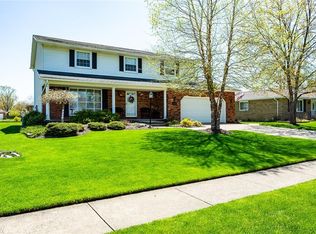 13431 Chippewa Trl, Middleburg Heights, OH 44130