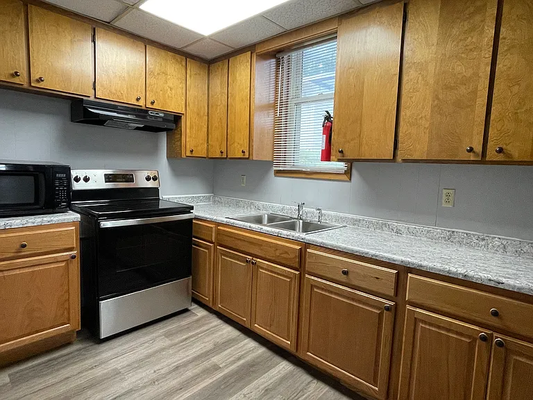 924 5th St S #2 — Photo 3