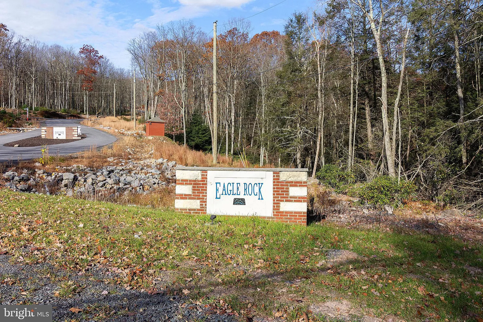 265 Hidden Forest Dr photo 1