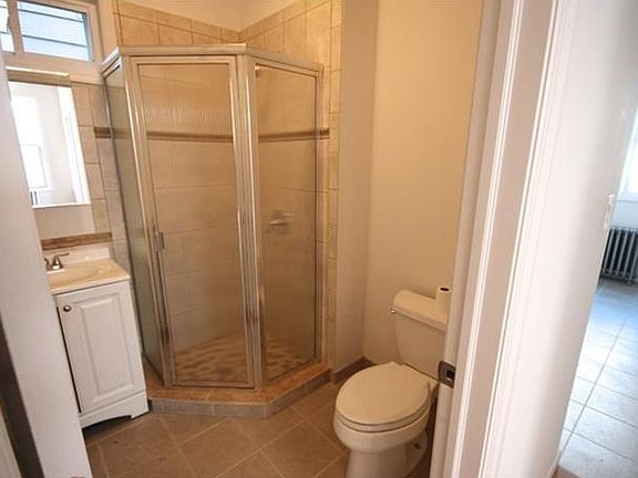 2nd image of 280 Saint Pauls Ave #1